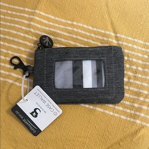 NWT Gecko grey ID Card Holder Wallet